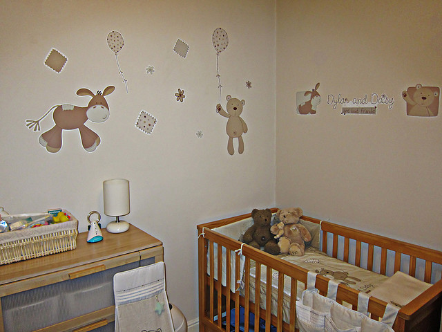 Bebek Odası Duvarı Nasıl Süslenir